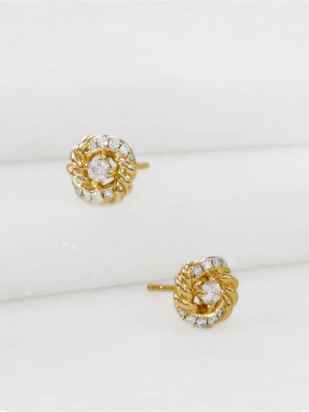 David Yurman 18K Yellow Gold Diamond Infinity Petite Stud Earrings - Picture 3 of 11